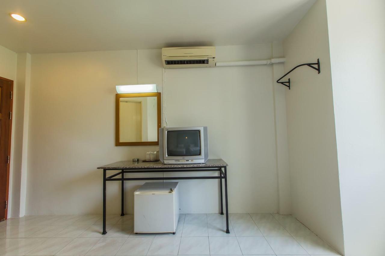 Chongko Guesthouse Phuket Ngoại thất bức ảnh