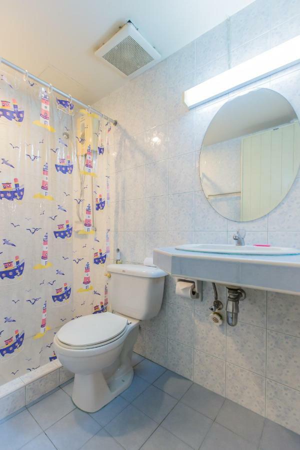 Chongko Guesthouse Phuket Ngoại thất bức ảnh