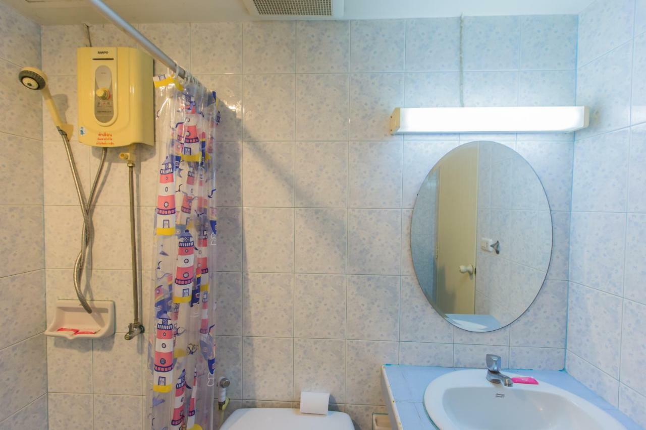 Chongko Guesthouse Phuket Ngoại thất bức ảnh