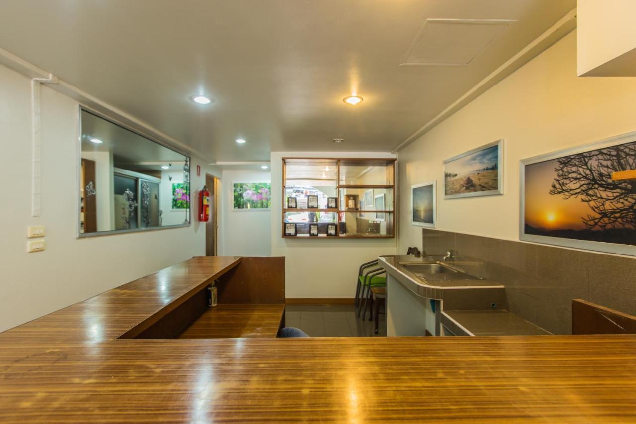 Chongko Guesthouse Phuket Ngoại thất bức ảnh